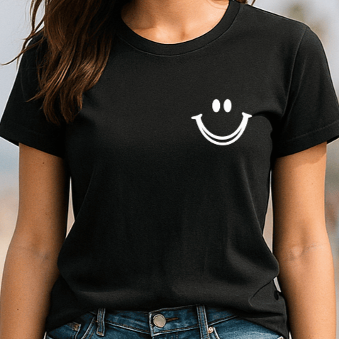 Camiseta Feminina | Estampa - Sorrisinho Minimalista