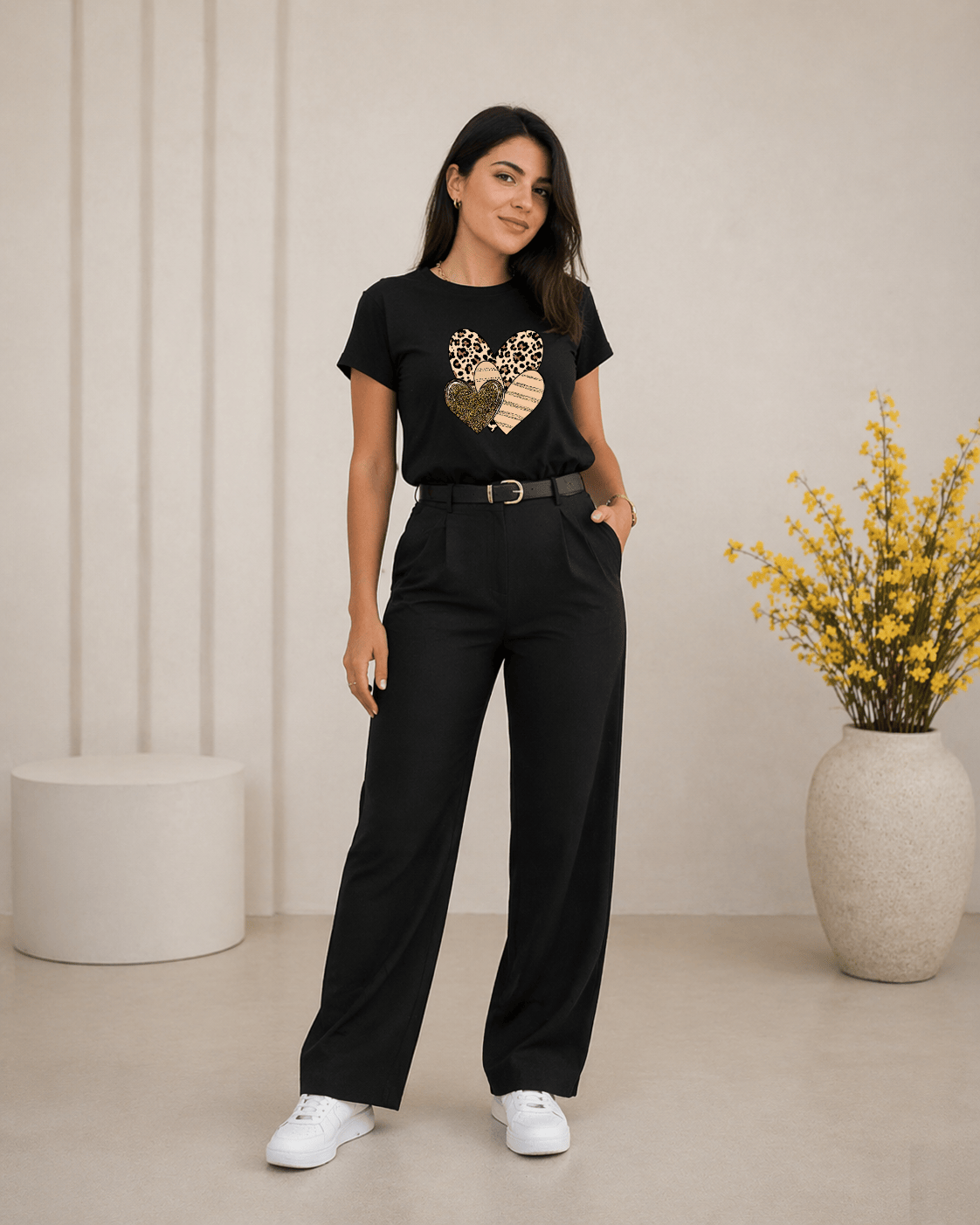 Camiseta Feminina Manga Curta - Wild Love Chic