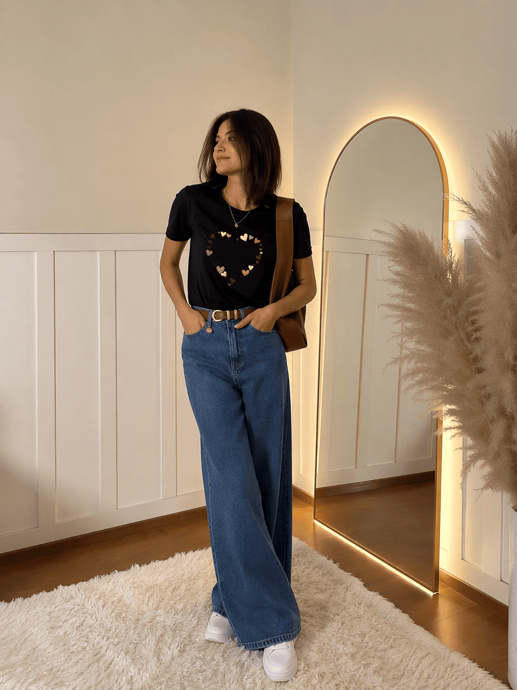 Camiseta Feminina Manga Curta - Romantic Vibe