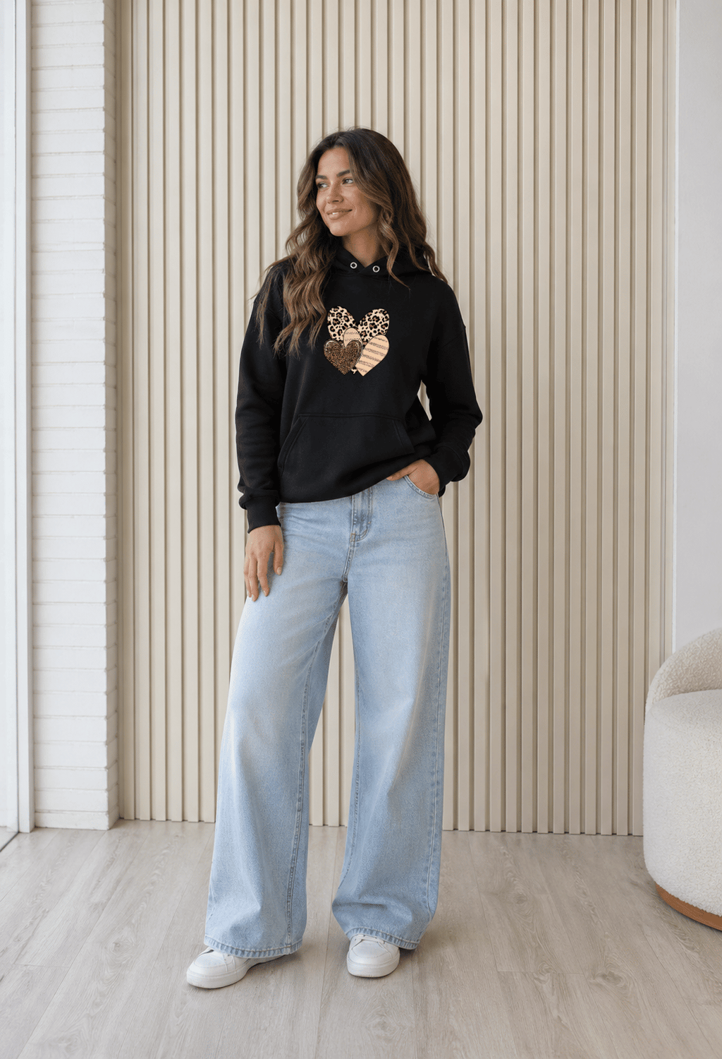 Moletom Canguru Feminino - Almayda Wild Love Chic