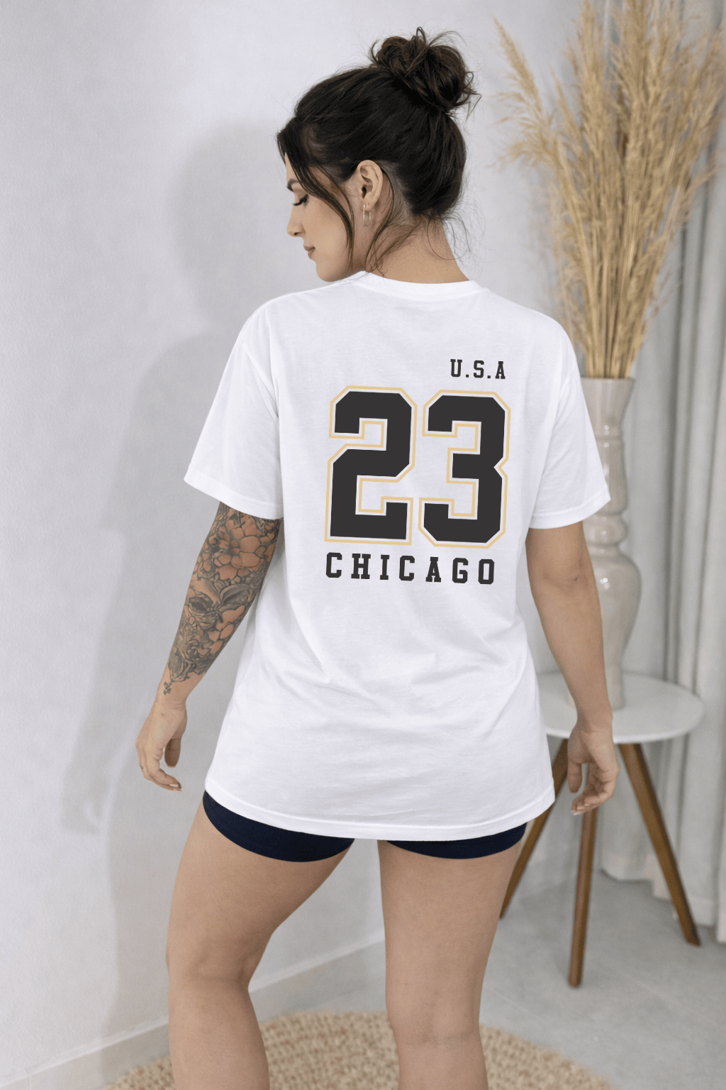 Camiseta Oversized (Camisetão) Feminina -  U.S.A 23 Chicago | Estampa nas Costas