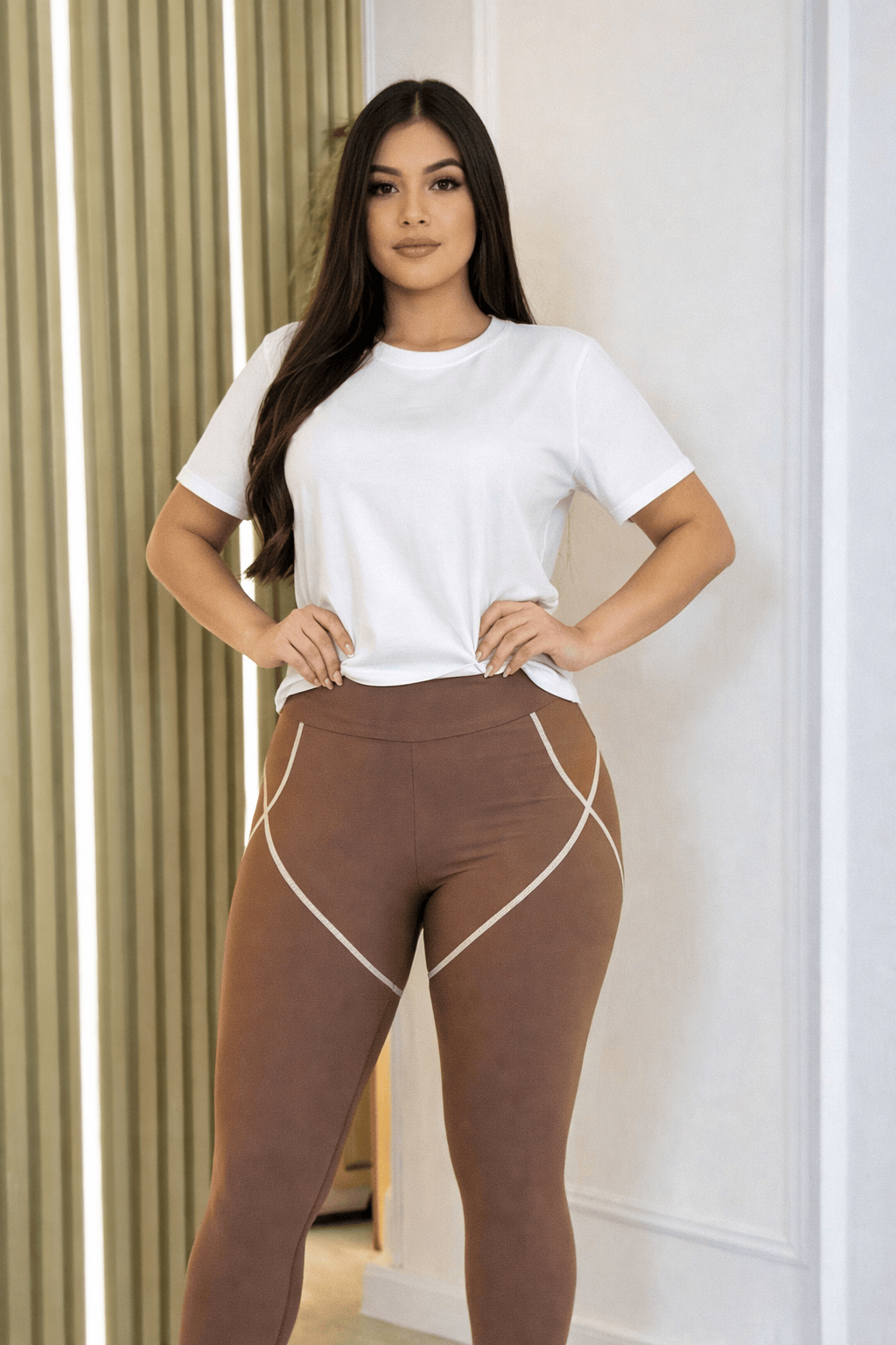 Camiseta Feminina Premium Manga Curta Tradicional  | Lisa