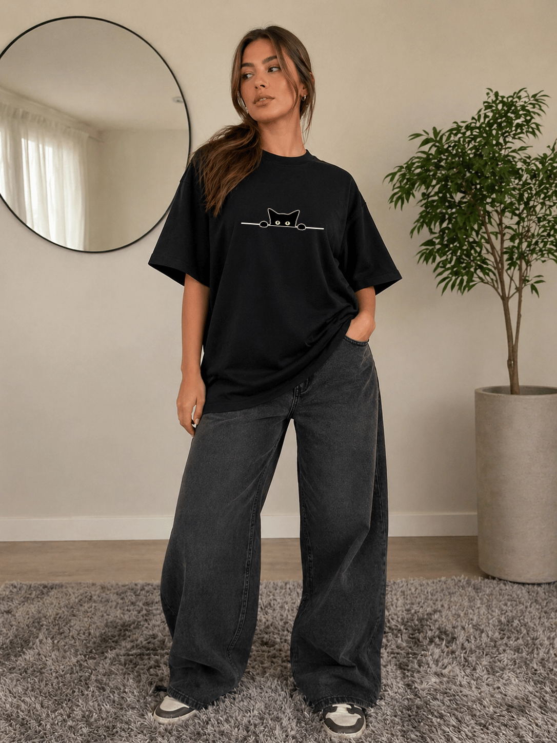 Camisetão Feminino Oversized - Almayda Peek Cat