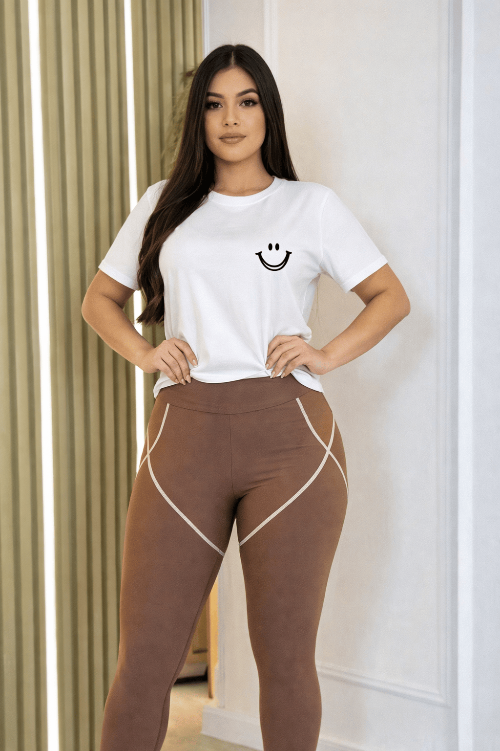 Camiseta Feminina Manga Curta - Minimal Smile