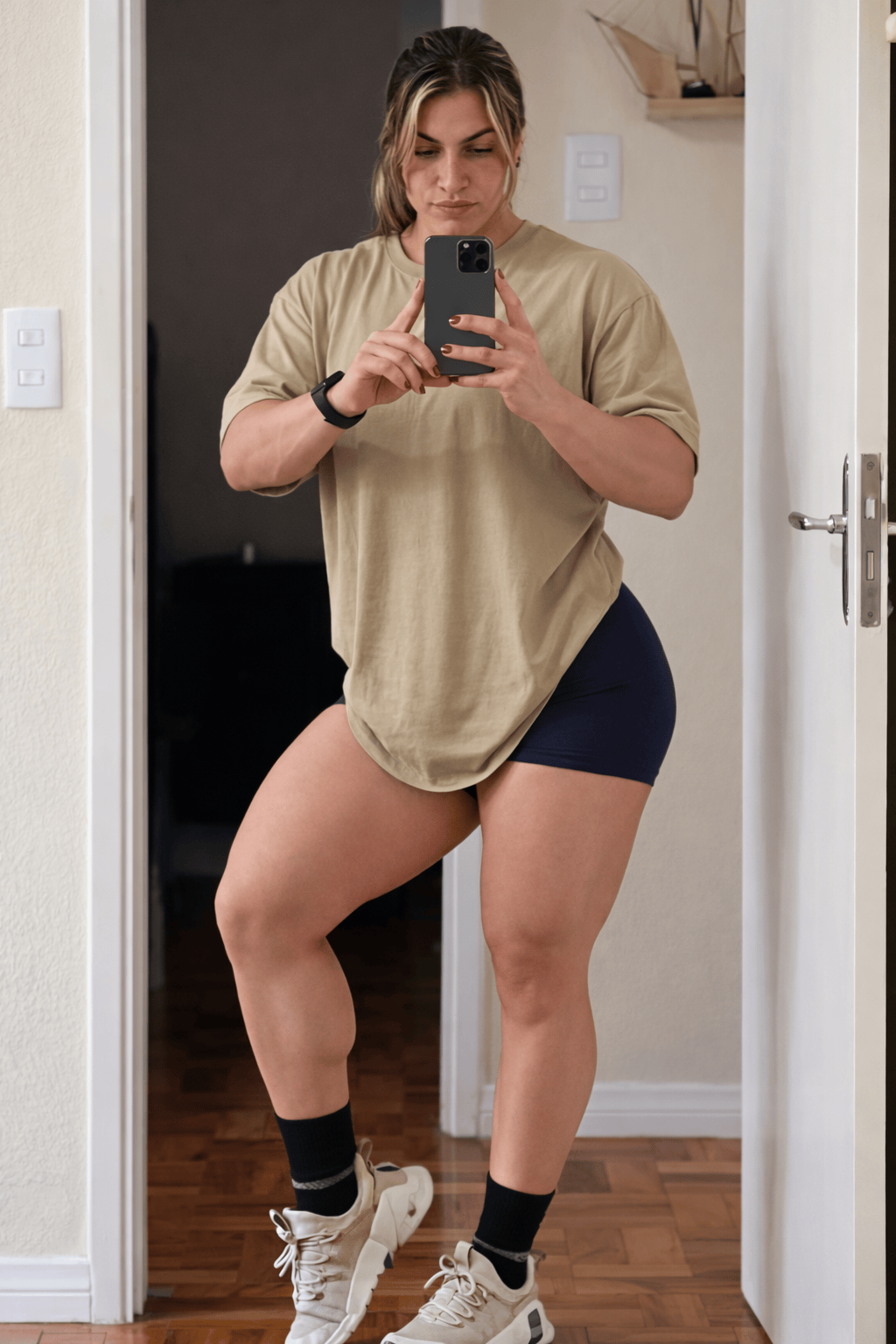 Camiseta Oversized Feminina -  Installing Muscles - As mais Vendidas