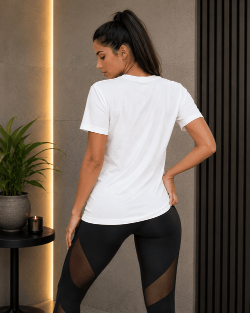 Camiseta Feminina Tradicional Manga Curta -  Almayda Cute But Strong